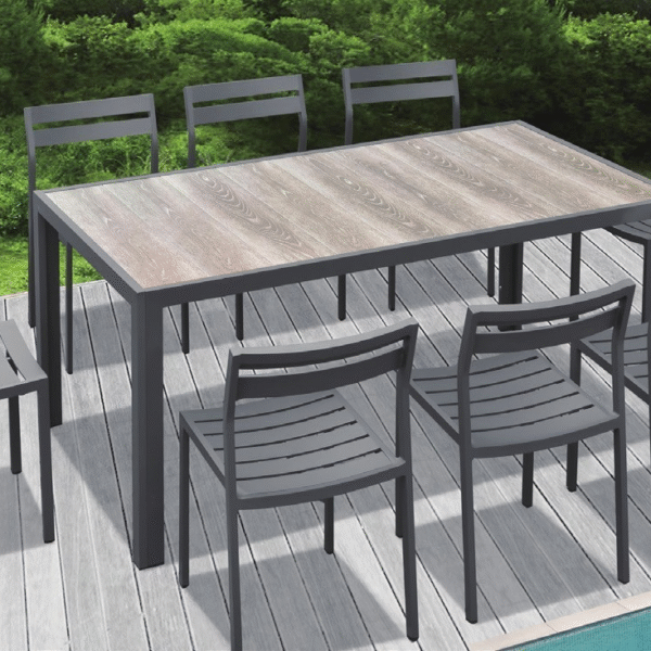 Outdoor 8 seater patio dining set.