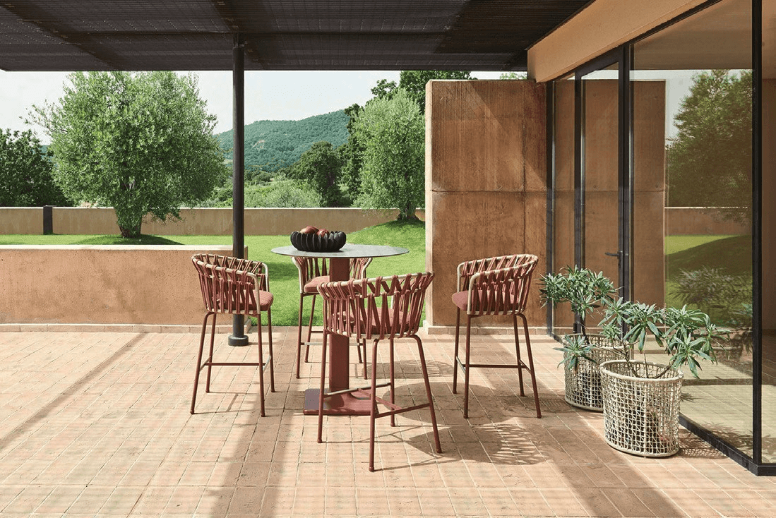 DH-8175 (1) Emma Cross bar stool - Image 1