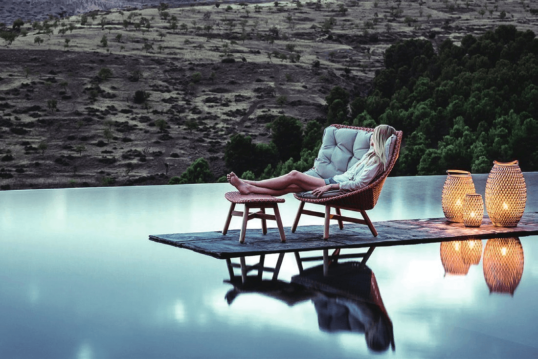 DH-8260 (1) Lounge chair - Image 1