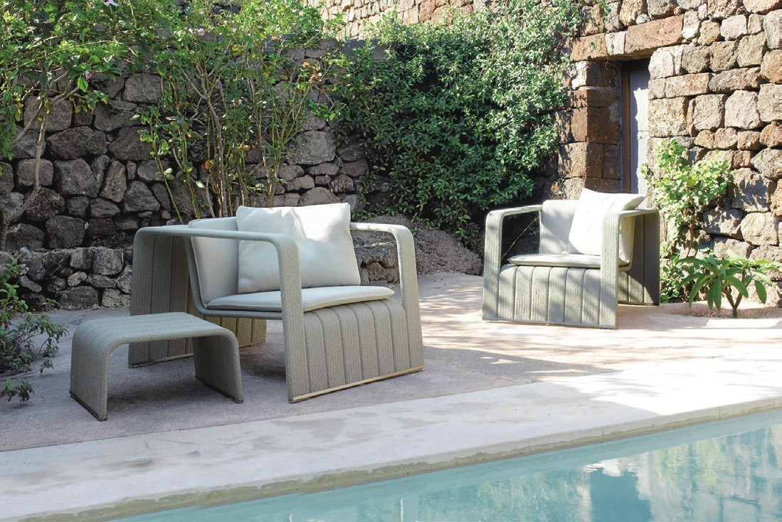 DH-8371 Paola Lenti Frame outdoor armchair - Image 1